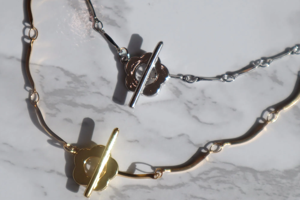 占いからオーダー可能“今のあなた”に寄り添うアクセサリー