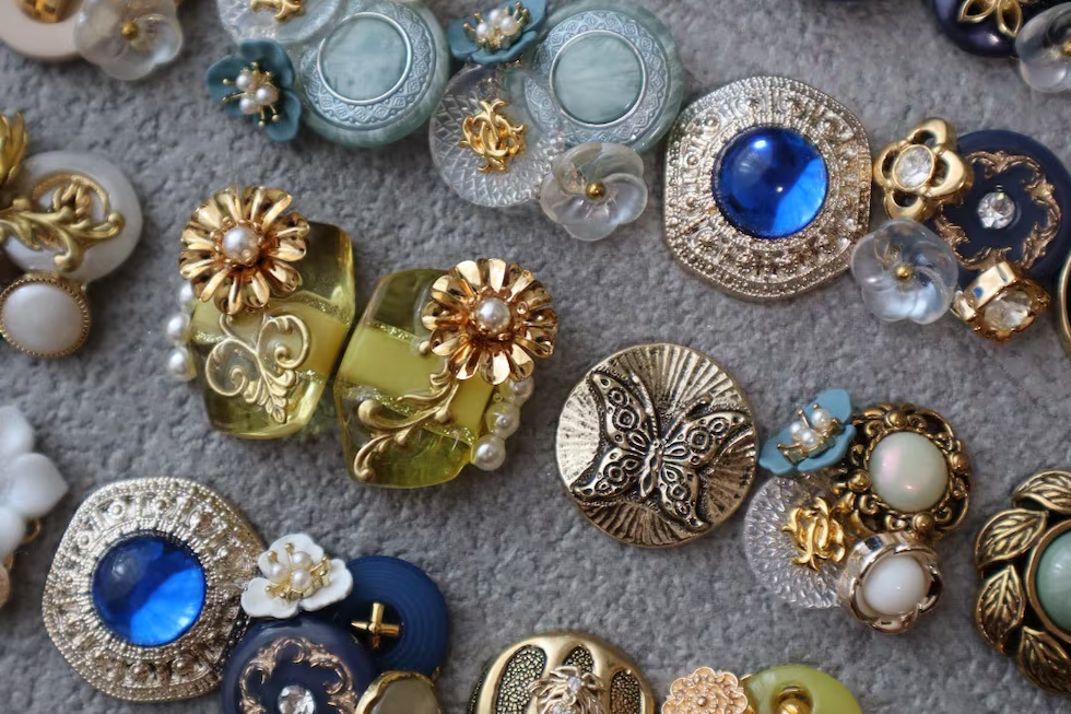 占いの結果を“形”にする、あなただけのお守り