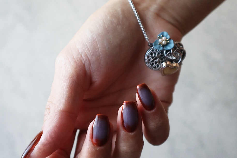 あなたの色を形にするオーダーメイドアクセサリー